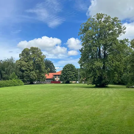 Nykobing Falster Vandrehjem * Nykøbing Falster